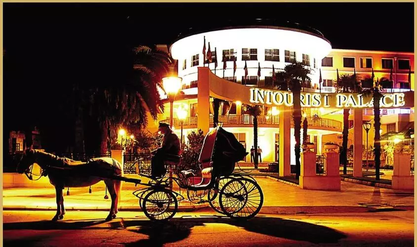 هتل اینتوریست پالاس